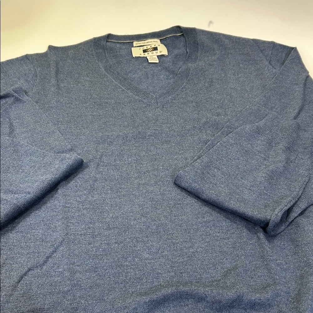 Joseph Abboud Heather Blue V-Neck Sweater - Picture 15 of 16